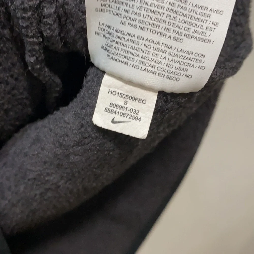 Nike Hypernatural thermal sweatshirt dark grey‎
